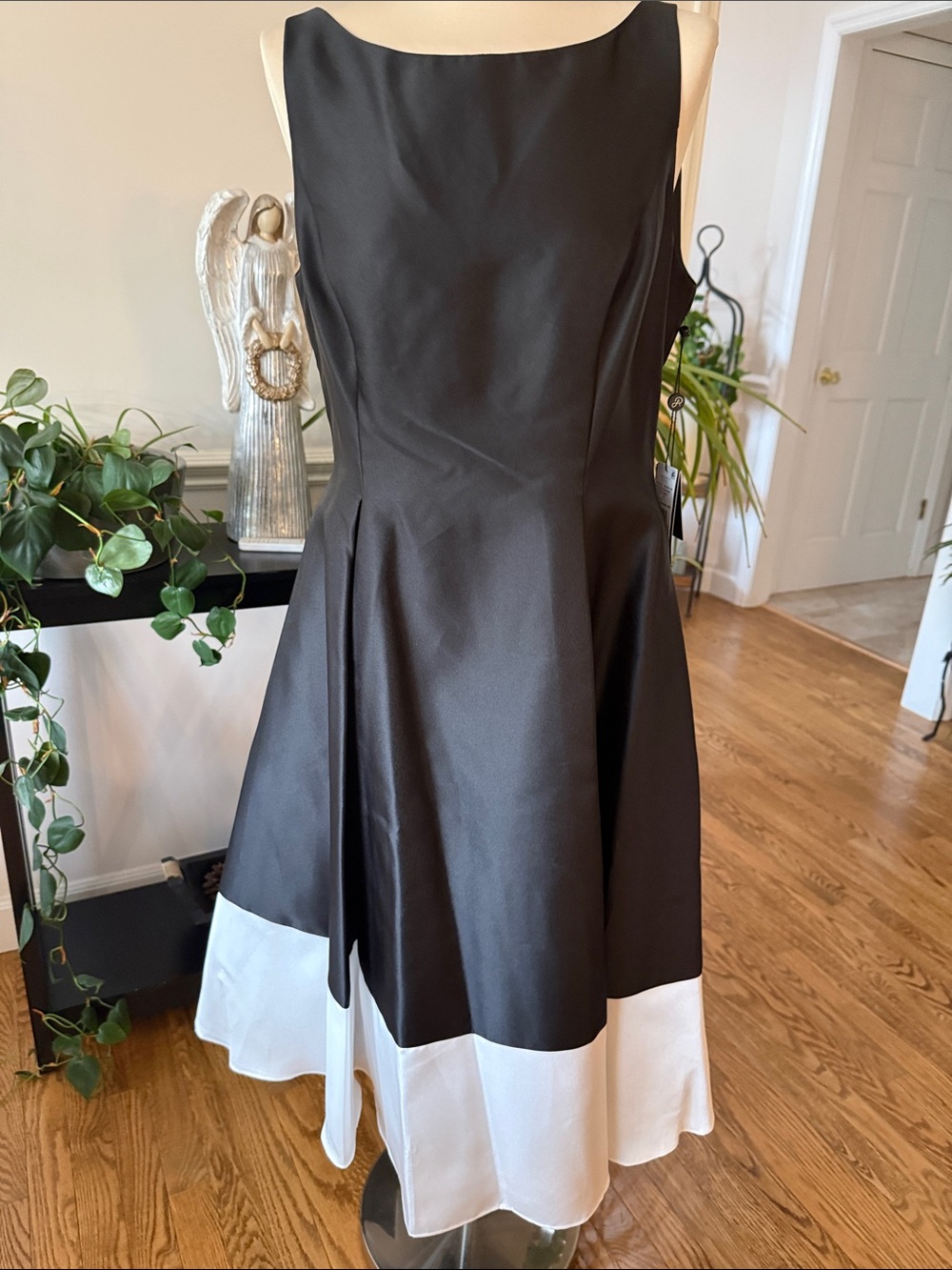Adrianna Papell Black and White Fit-and-Flare Dress